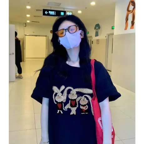 大码胖mm兔子印花设计感t恤女oversize宽松显瘦短袖ins潮夏季纯棉商品大图
