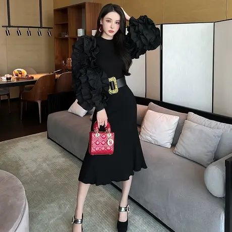 小众名媛赫本风收腰针织礼服裙气质显瘦中长款轻奢鱼尾连衣裙2023图片