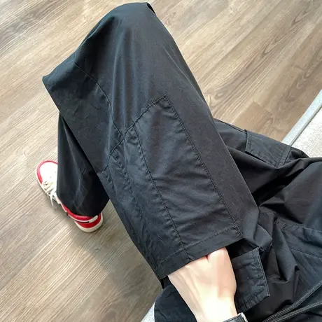 黑色双口袋阔腿工装裤女春秋新款高腰直筒休闲美式束脚运动裤子潮图片