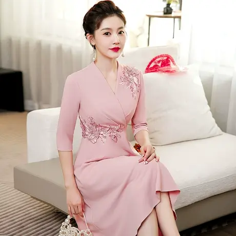 年轻妈妈装连衣裙婚礼喜婆婆婚宴晚礼服高贵洋气平时可穿结婚秋冬图片