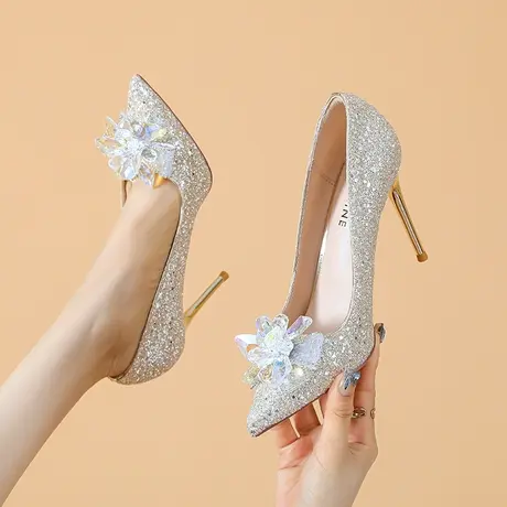 尖头高跟鞋女细跟2023年春季新款性感水钻花卉伴娘鞋气质浅口单鞋图片