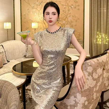 时尚轻奢高级感生日宴会小礼服裙修身气质御姐风无袖亮片连衣裙女图片