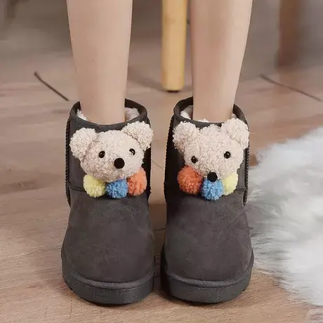 卡通可爱平底雪地靴女款2023年秋冬新款加绒保暖棉鞋短筒百搭短靴图片