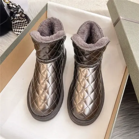 雪地靴女皮毛一体加绒加厚2023年新款网红爆款防水防滑一脚蹬棉鞋图片