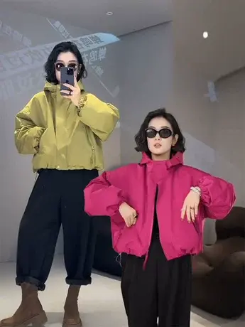 2023秋冬新款夹棉连帽冲锋衣女短款小个子休闲百搭高级感夹克外套图片