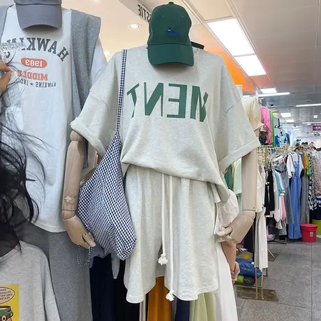 套装2025年新款女春夏季港风宽松可盐可甜短袖短裤休闲运动两件套商品大图