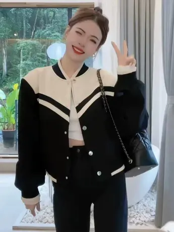 美式炸街撞色单排扣长袖棒球服外套开衫女春季韩系慵懒风运动上衣图片