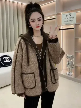 2023秋冬季新款韩版宽松连帽假两件羊羔毛外套女网红款羊羔绒上衣商品大图