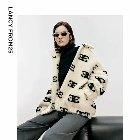 朗姿欧洲EiLEEN ELITEE设计感短款外套大衣女2024冬季新款仿皮草图片