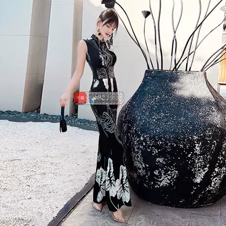 VJE夏季名媛风时尚交叉领无袖连体裤新款收腰女人味连身裤图片