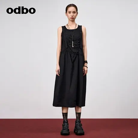 odbo/欧迪比欧时尚长裙百搭连衣裙2024新款女夏季打底可调节吊带图片