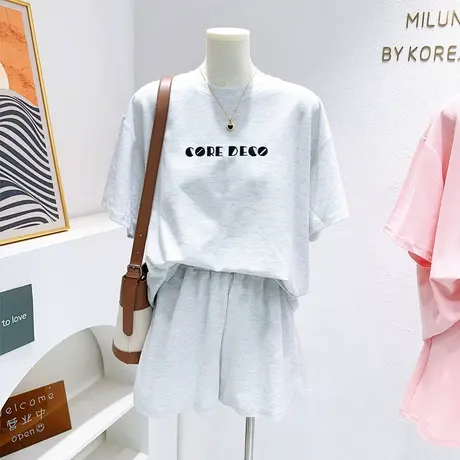 韩代款~夏季简约字母短袖T恤阔腿短裤套装梨形身材显瘦两件套休闲商品大图