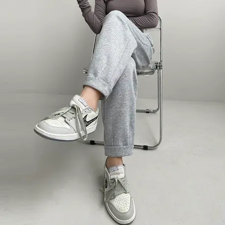 灰色运动裤女春秋2024新款高腰宽松哈伦九分休闲直筒萝卜裤卫裤子图片