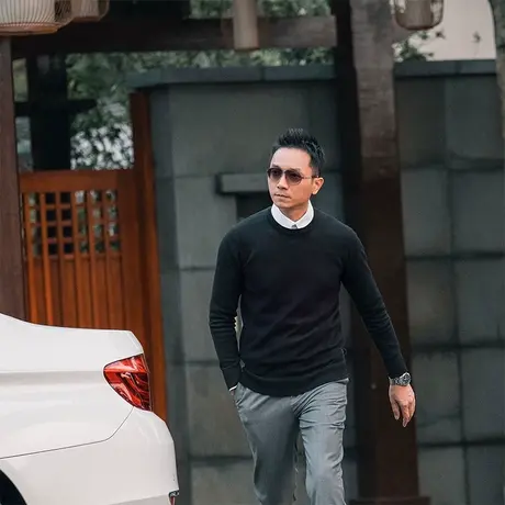 seno修身抗变形包芯纱男士毛衣黑色套头冬季保暖韩版商务圆领毛衫图片