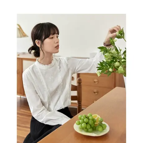 茵曼法式复古衬衫2023秋季女装新款浪漫泡泡袖长袖显瘦提花上衣商品大图