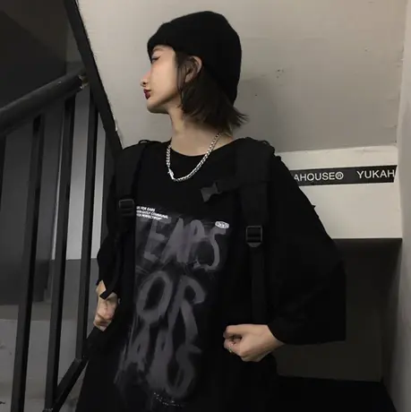 美式街头风t恤女夏季新款宽松Ins港风甜酷字母街头短袖黑色上衣商品大图