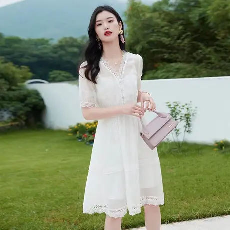 时尚甜美温柔初恋短袖连衣裙2022年夏季新款淑女气质显瘦中长款裙图片