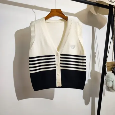 学院风针织马甲开衫女秋冬新款宽松v领条纹无袖坎肩毛衣背心外套商品大图