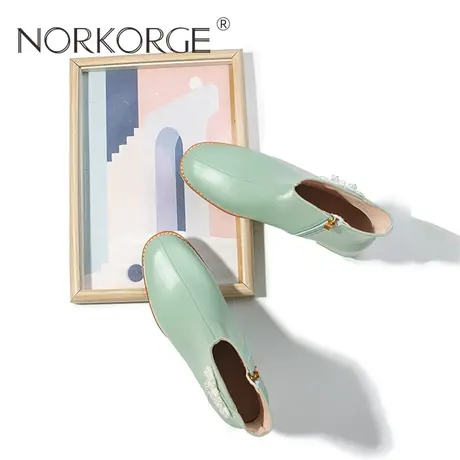 新中式国风文艺浅绿色水晶盘扣珍珠时装靴商品大图