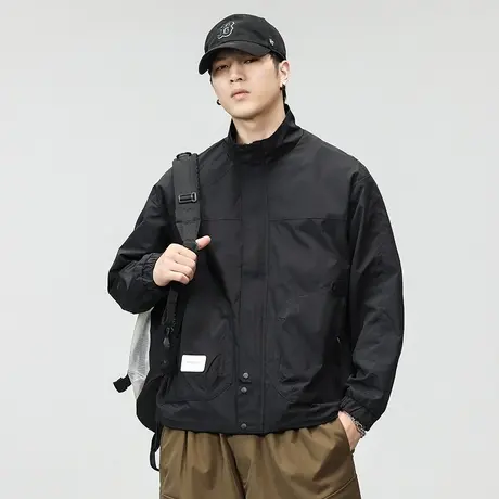 潮流宽松秋冬款户外时尚外套男百搭潮牌外套舒适冲锋衣外套休闲男图片