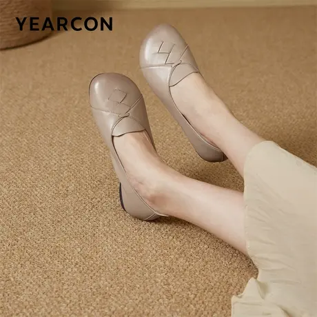 意尔康女士中口单鞋2024春季新款真牛皮低跟软底舒适中老年妈妈鞋图片