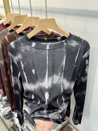 欧货设计感小众针织衫不规则印花长袖上衣女2023年初秋褶皱打底衫商品大图