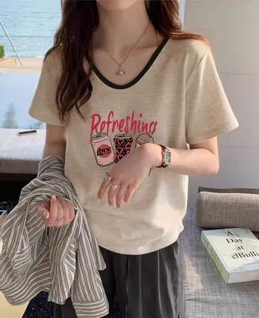 港味复古chic大码正肩t恤女撞色V领设计感短袖ins闺蜜印花上衣夏商品大图