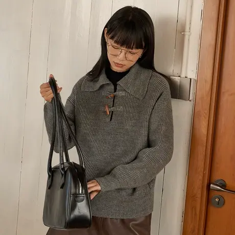 omont蛋挞家 复古翻领牛角扣套头毛衣女秋冬宽松慵懒打底针织上衣图片