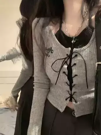 穿出女神范~美式复古假两件背心绑带长袖t恤女秋修身显瘦短款上衣商品大图