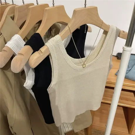无袖针织小吊带背心女西装内搭2023春装新款U领露锁骨外穿上衣图片