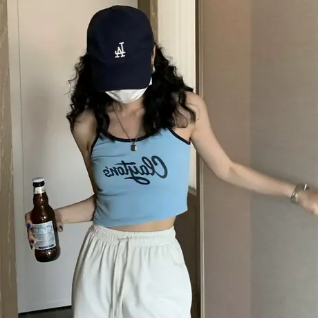 带胸垫一体吊带小背心女装夏季运动外穿修身内衣短款美背针织上衣商品大图