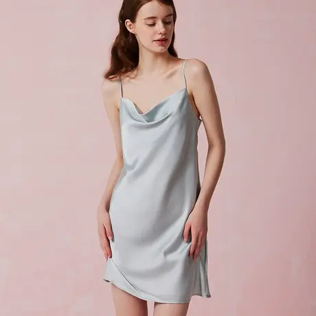 弗利少女缎面吊带睡裙V领女士 性感荡领睡衣薄款仿真丝柔软家居服商品大图