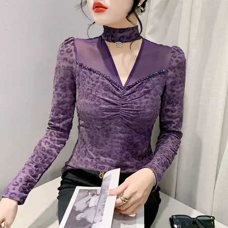 秋冬网纱拼接T恤女长袖性感烫钻挂脖上衣洋气修身透气百搭打底衫图片