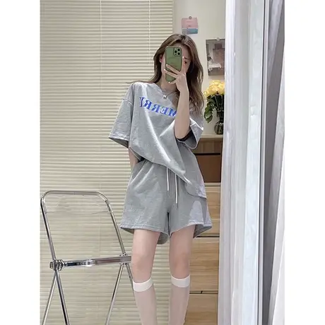 套装2025年新款女短袖t恤宽松运动阔腿短裤可盐可甜两件套夏装潮图片