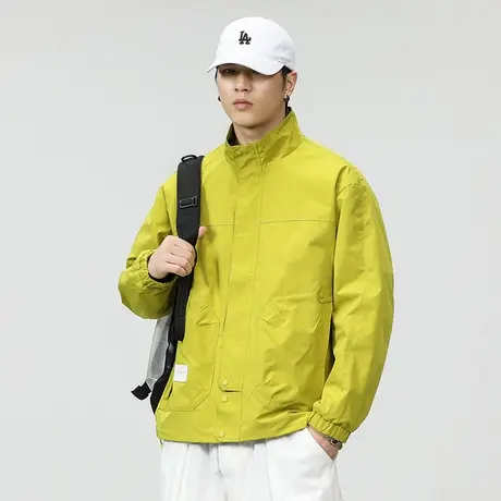 户外时尚外套男潮流宽松秋冬款潮牌外套宽松舒适冲锋衣外套休闲男图片