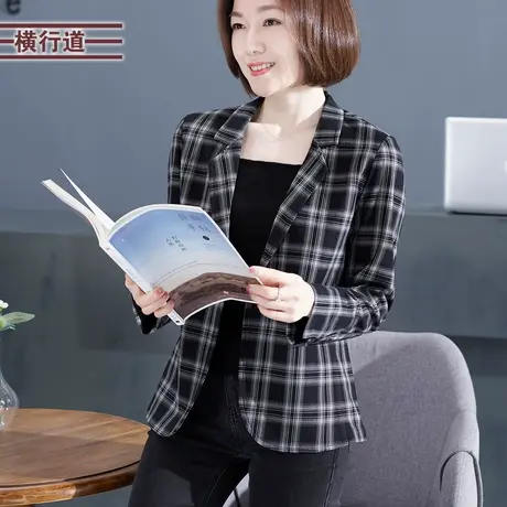 横行道格子九分袖一粒扣西装宽松大码减龄女装中年妈妈装外套春装图片