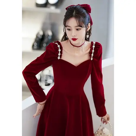 长袖敬酒服新娘2023新款冬季结婚订婚回门礼服气质酒红色钻饰方领商品大图