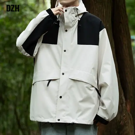 男士美式户外冲锋衣外套男款2024年春季风衣夹克潮牌情侣衣服男装图片