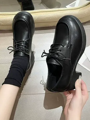 小皮鞋女软底英伦风2023秋季新款中跟黑色百搭系带工作鞋爆款单鞋图片