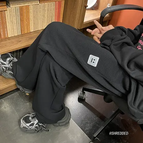 直筒裤子男2024春秋季新款笑脸贴标运动裤潮牌宽松垂坠感休闲长裤商品大图