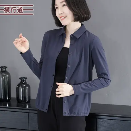 2025新款春装翻领纯色长袖衬衣宽松休闲简约职业女装大码妈妈上衣图片