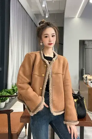 小香风短款羊羔毛外套女小个子2023冬季新款设计感加厚保暖上衣潮商品大图