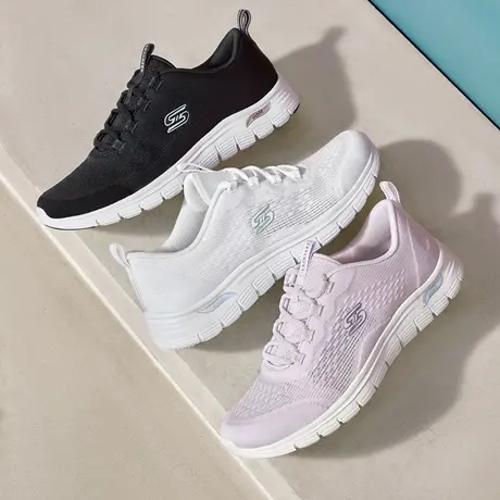 Skechers斯凯奇夏季新款女鞋轻质舒适休闲鞋透气缓震回弹运动鞋图片