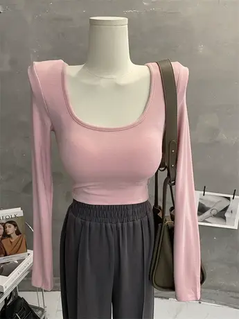 带胸垫～自留垫肩U领长袖t恤女修身性感低领紧身打底衫短款上衣秋商品大图