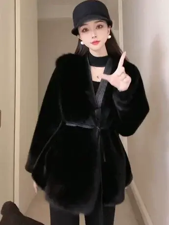 2023高端仿水貂欧貂皮草金貂绒显瘦黑色腰带浴袍款保暖毛毛外套女图片