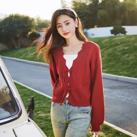 时尚气质织衫2024年春季新款女百搭休闲减龄显瘦国风扣短款毛衣图片