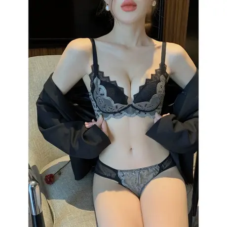 调整型内衣女小胸聚拢加厚胸罩无钢圈收副乳平胸专用蕾丝文胸套装图片