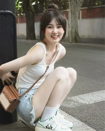 运动甜辣小背心吊带女内搭工字白色打底衫春夏季外穿无袖短款上衣商品大图