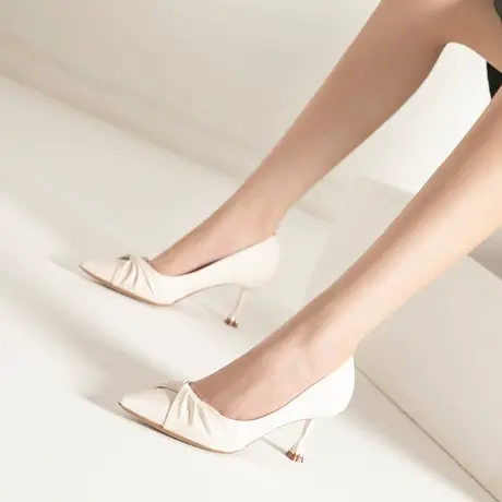 高跟鞋女春2024年新款百搭法式浅口尖头细跟职业性感气质中跟单鞋商品大图