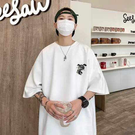 字母卡通兔短袖T恤男加肥加大码潮流胖子宽松夏季麂皮绒港风帅气商品大图